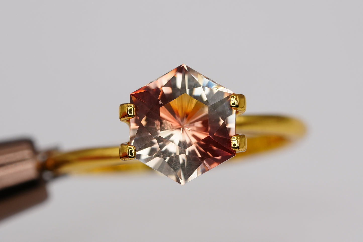 1.9ct Oregon Sunstone
